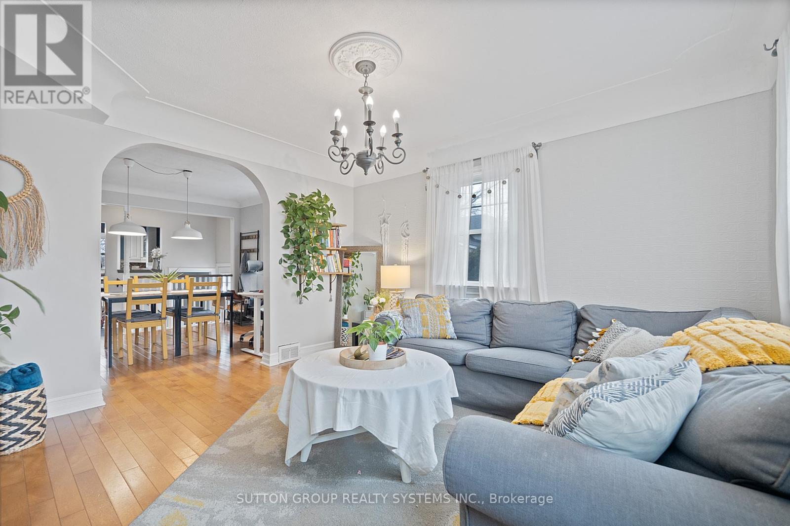 2399 Glenwood School Drive, Burlington, Ontario  L7R 3R9 - Photo 14 - W12884562