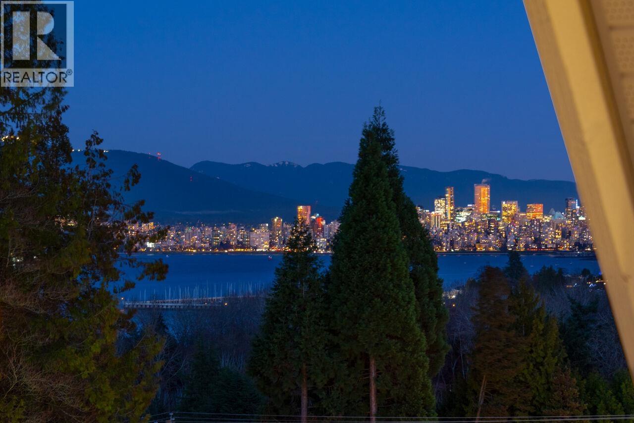 4426 W 4th Avenue, Vancouver, British Columbia  V6R 1R1 - Photo 4 - R3093409