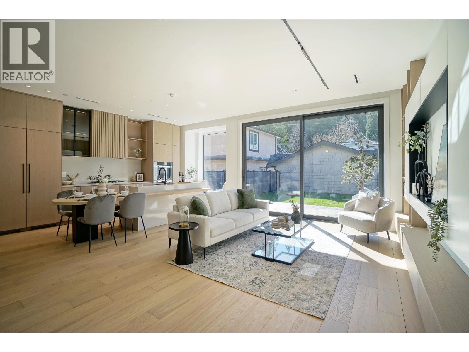 2 4634 W 15th Avenue, Vancouver, British Columbia V6R 3B6 - Photo 2 - R3099147