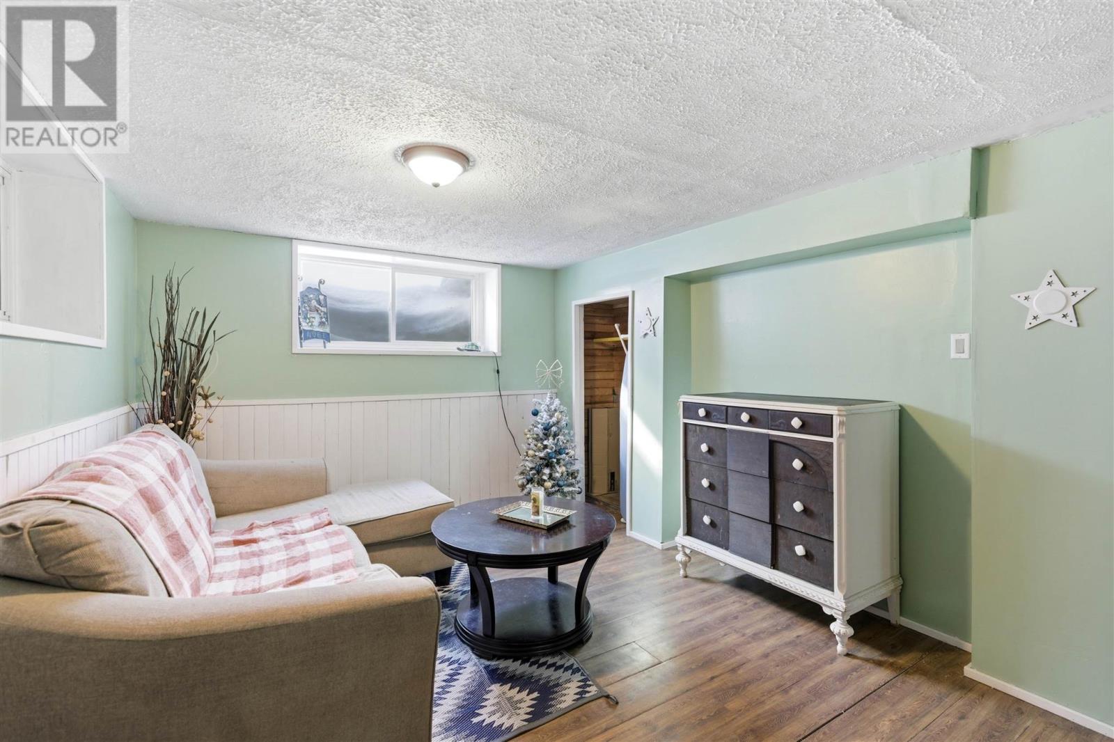 1363 Second Lin W, Sault Ste. Marie, Ontario P6A 6K4 - Photo 22 - SM260381