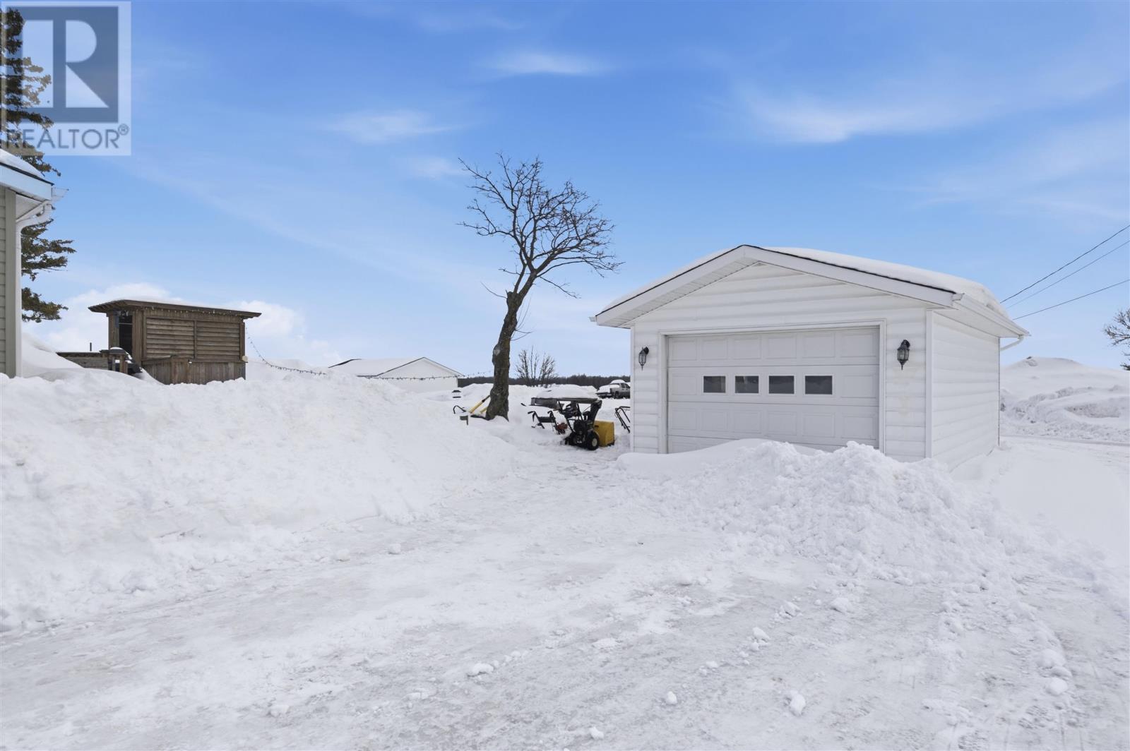 1363 Second Lin W, Sault Ste. Marie, Ontario P6A 6K4 - Photo 33 - SM260381