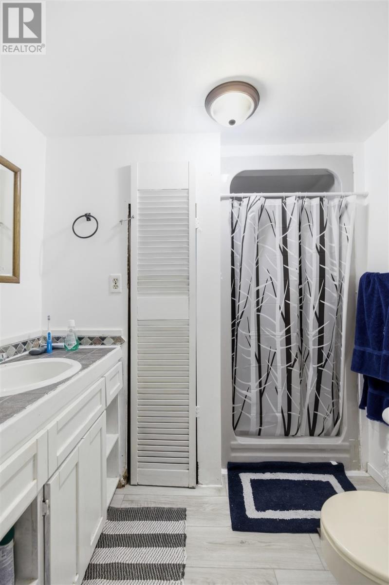 1363 Second Lin W, Sault Ste. Marie, Ontario P6A 6K4 - Photo 26 - SM260381