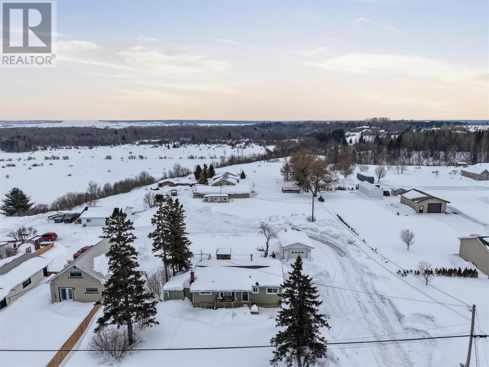 1363 Second Lin W, Sault Ste. Marie, Ontario P6A 6K4 - Photo 38 - SM260381