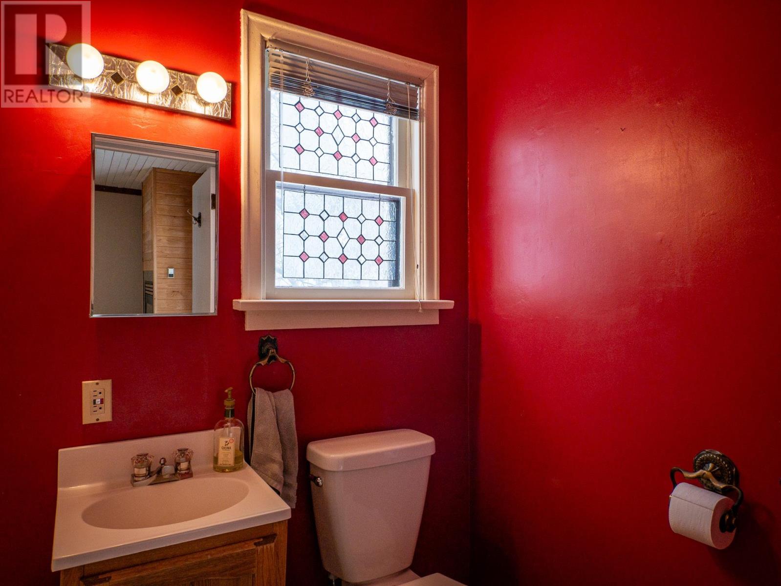 125 Fourth St N, Kenora, Ontario  P9N 2M6 - Photo 20 - TB2600360