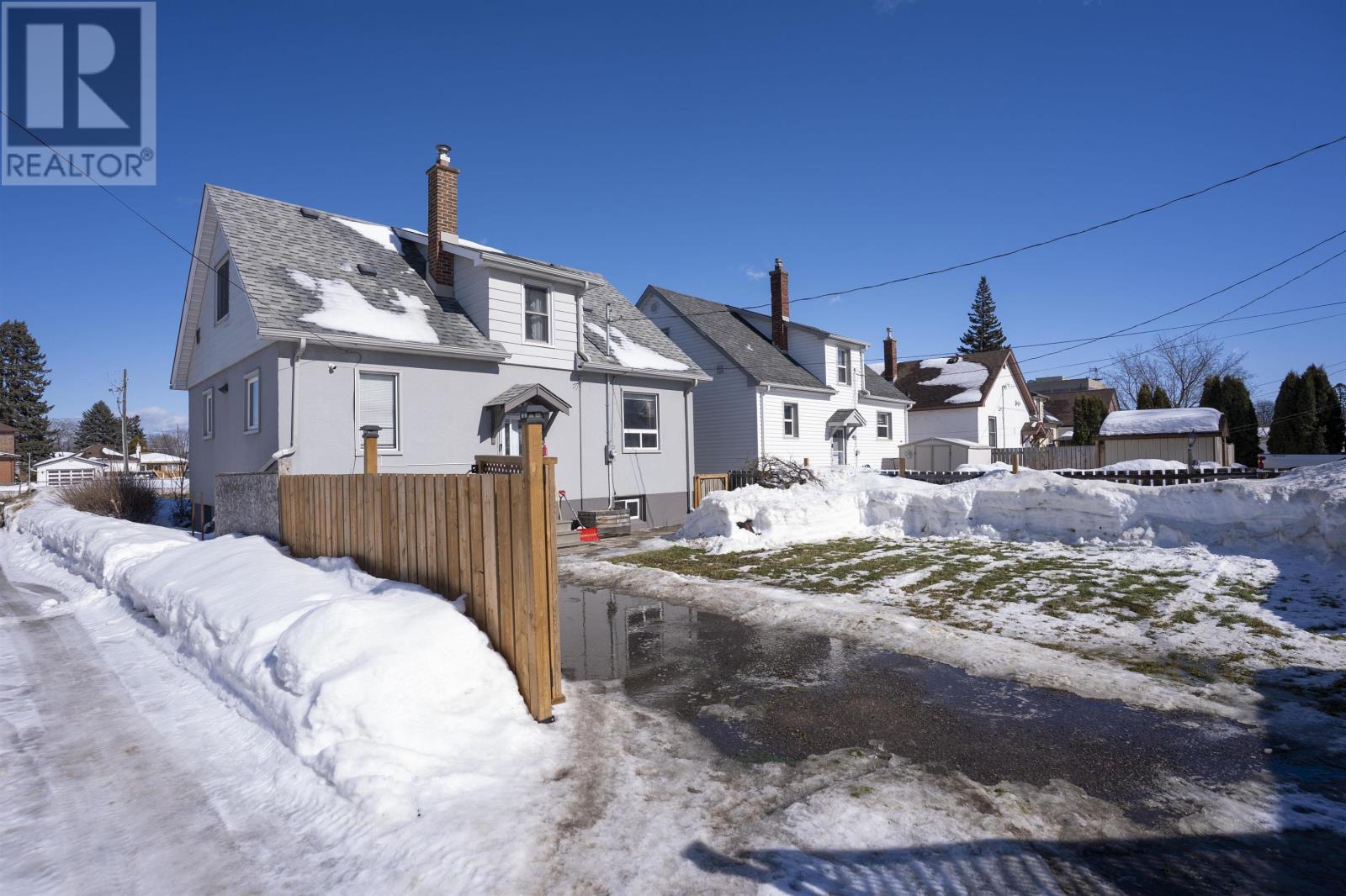 1436 Arthur St E, Thunder Bay, Ontario  P7E 5N4 - Photo 35 - TB2600394