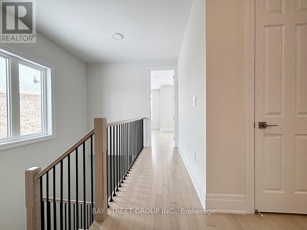 278 Archerhill Circle, Aurora, Ontario  L4G 4E2 - Photo 23 - N12884566