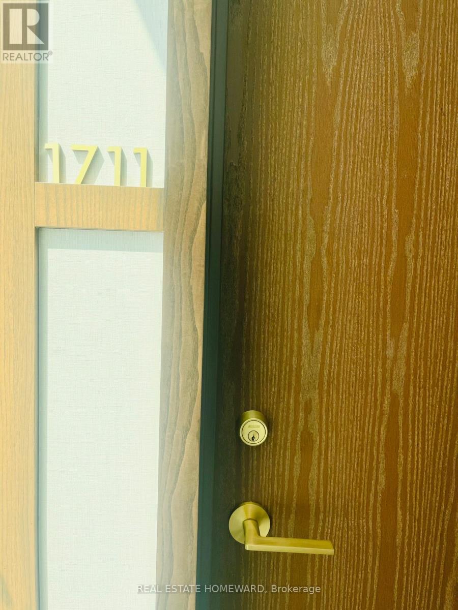 1711 - 1000 PORTAGE PARKWAY, Vaughan, Ontario