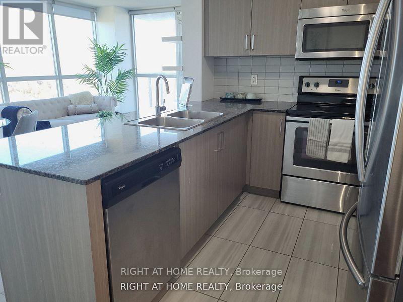 906 - 80 Esther Lorrie Drive, Toronto, Ontario  M9W 0C6 - Photo 15 - W12884582