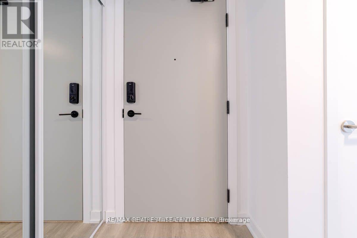 211 - 5105 Hurontario Street, Mississauga, Ontario  L4Z 3X7 - Photo 10 - W12884588