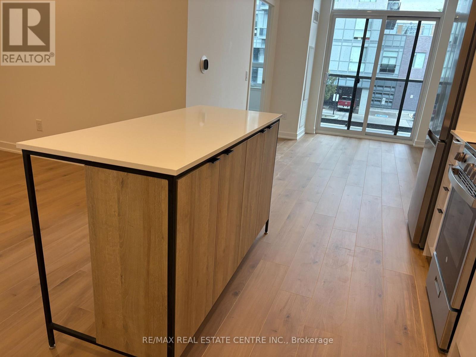 211 - 5105 Hurontario Street, Mississauga, Ontario  L4Z 3X7 - Photo 14 - W12884588