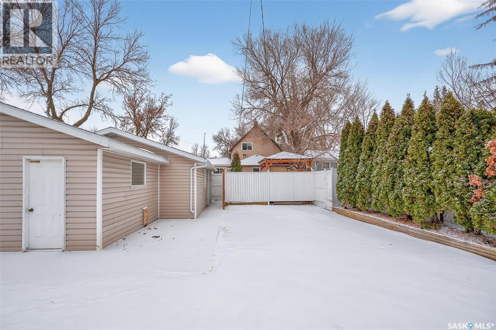 408 Duffield Street W, Moose Jaw, Saskatchewan  S6H 5H8 - Photo 44 - SK030371