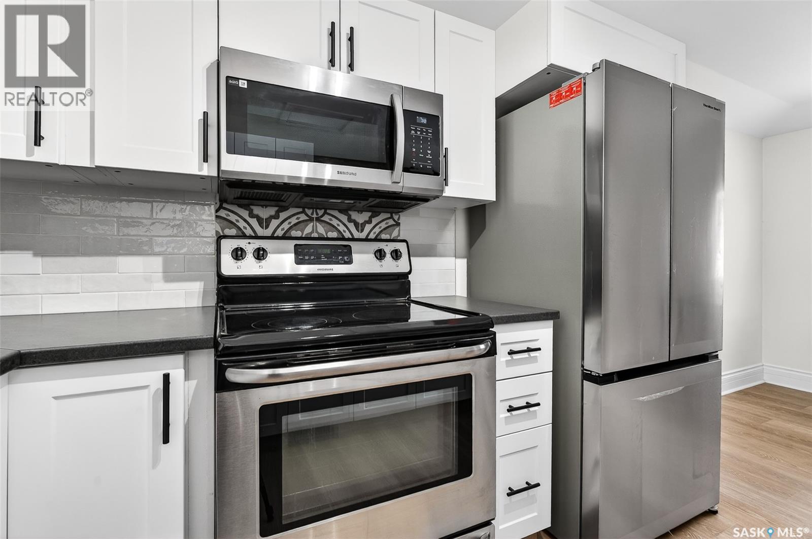 408 Duffield Street W, Moose Jaw, Saskatchewan  S6H 5H8 - Photo 6 - SK030371