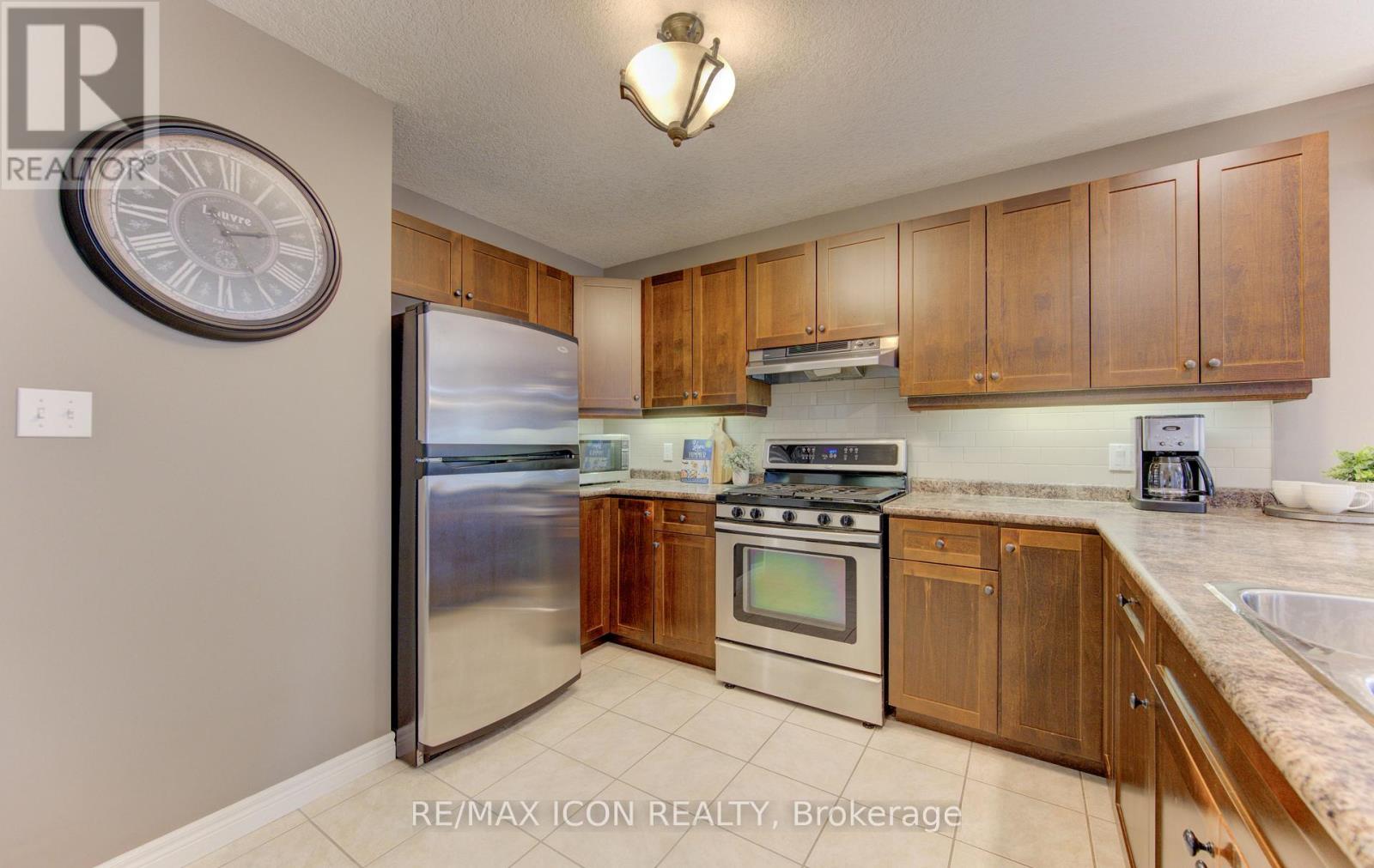 33 Joseph Street, Guelph, Ontario  N1E 2W4 - Photo 11 - X12867120