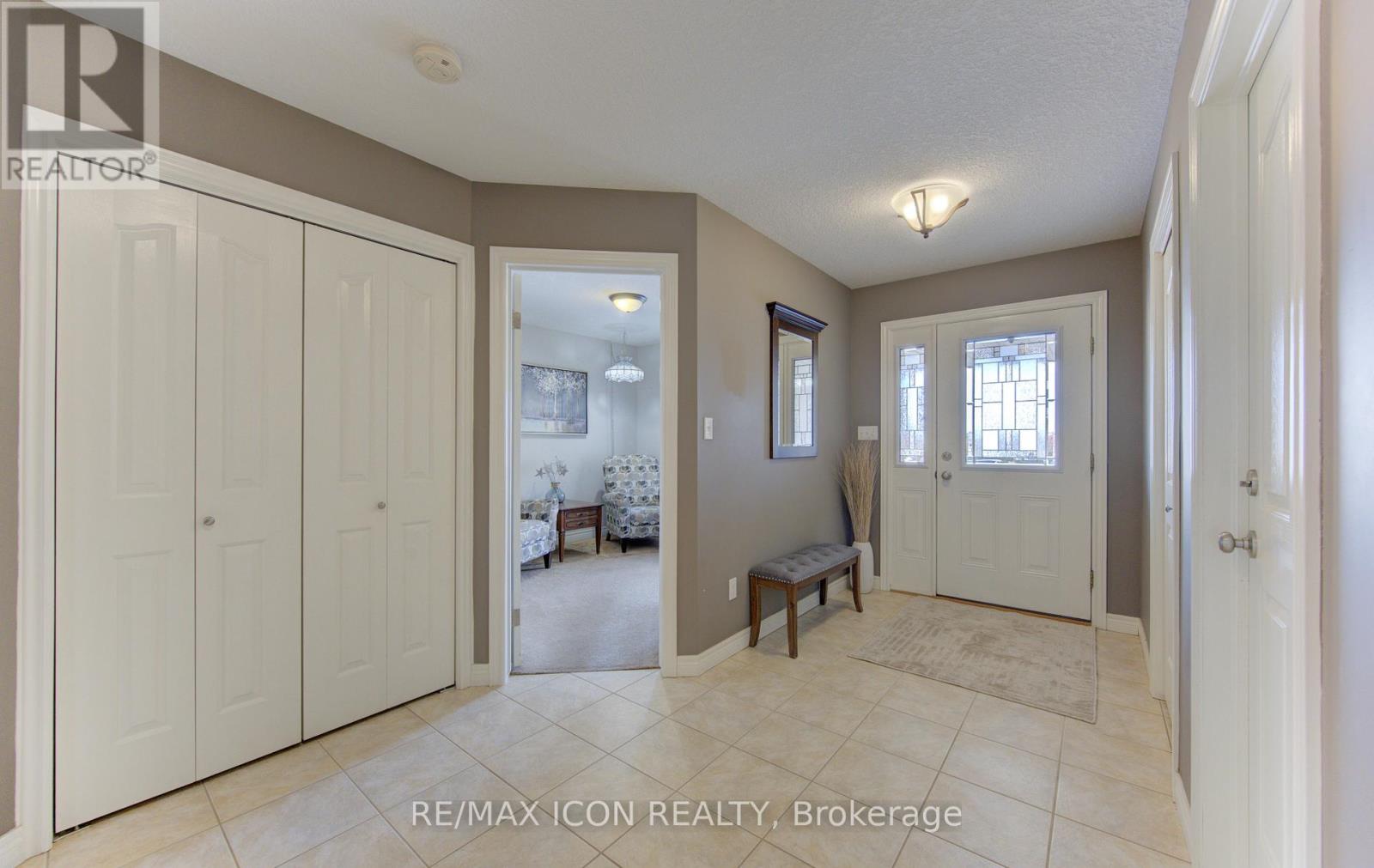 33 Joseph Street, Guelph, Ontario  N1E 2W4 - Photo 5 - X12867120