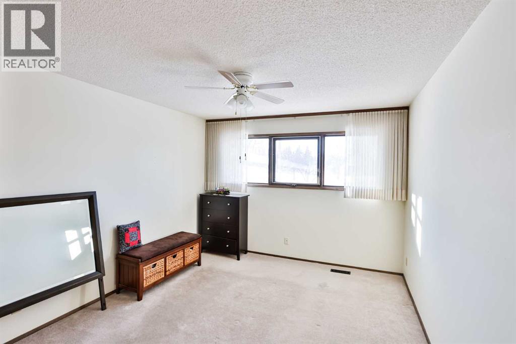 159 Park Avenue, Raymond, Alberta  T0K 2S0 - Photo 13 - A2292200