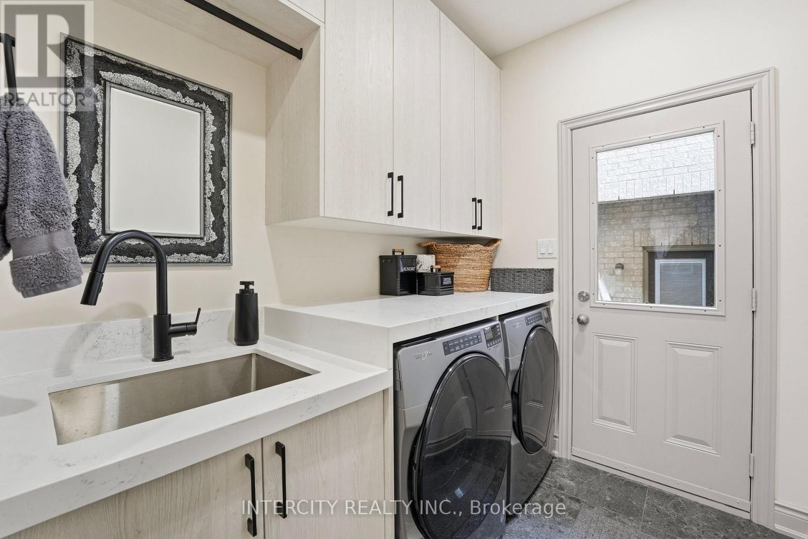 568 Grand Trunk Avenue, Vaughan, Ontario  L6A 0R4 - Photo 17 - N12884160