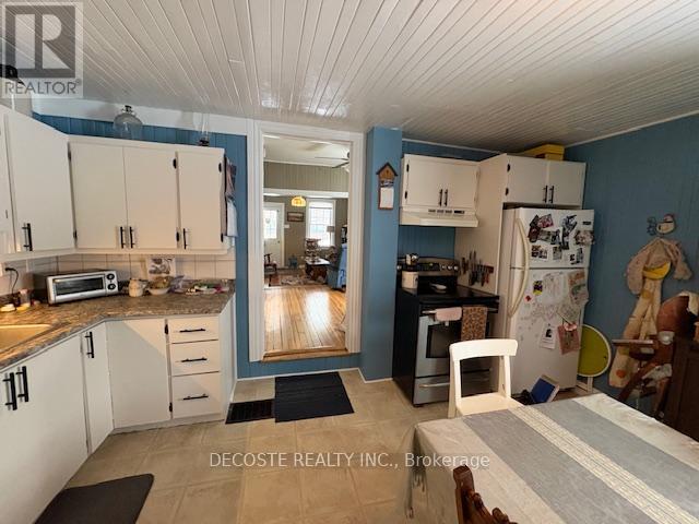 183-185 Dominion Street S, North Glengarry, Ontario  K0C 1A0 - Photo 7 - X12884610