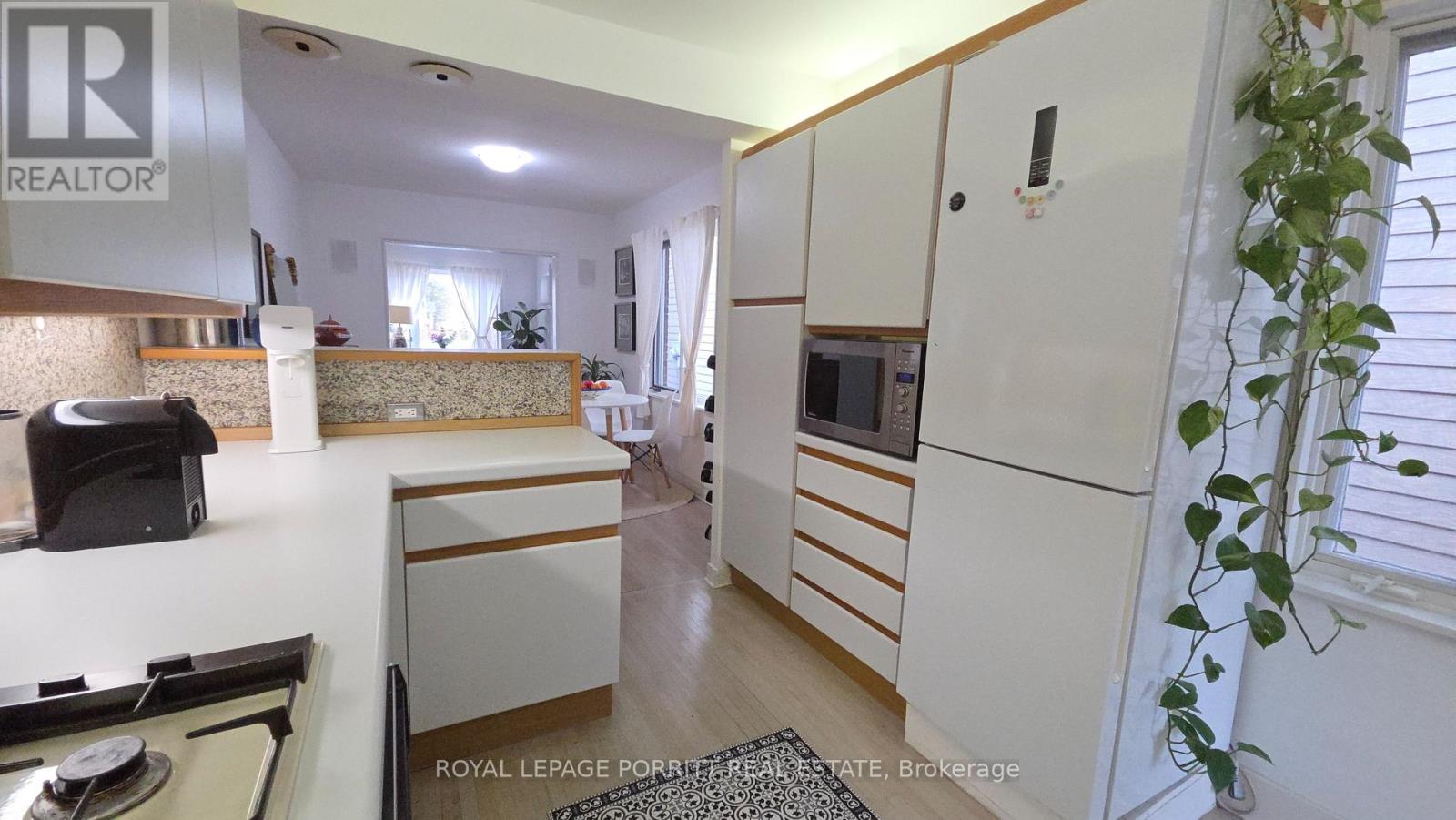 51 Thirty Sixth Street, Toronto, Ontario  M8W 3L1 - Photo 11 - W12884616