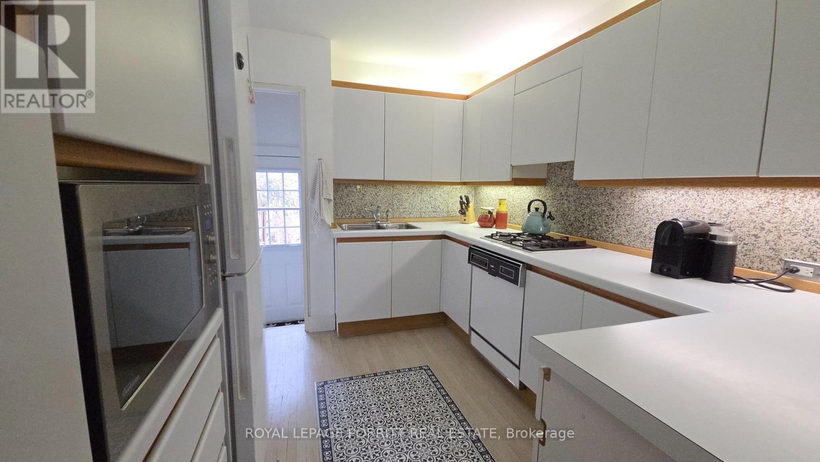 51 Thirty Sixth Street, Toronto, Ontario  M8W 3L1 - Photo 9 - W12884616