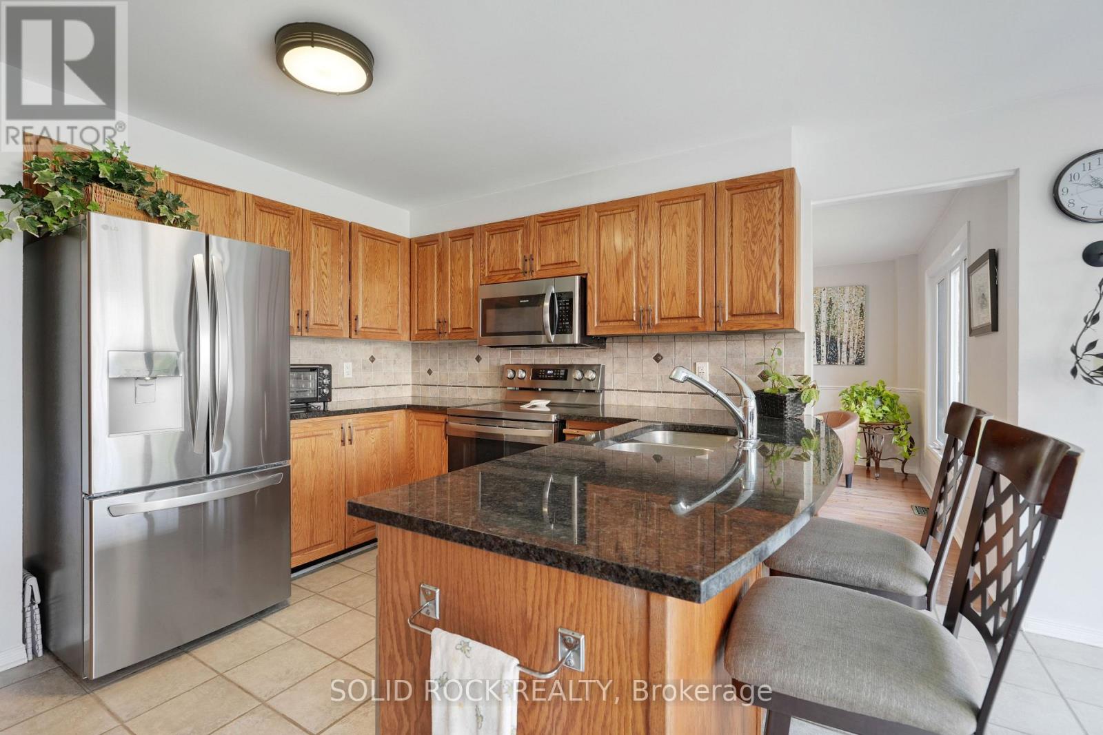 41 Framingham Crescent, Ottawa, Ontario  K2J 3J4 - Photo 15 - X12884626