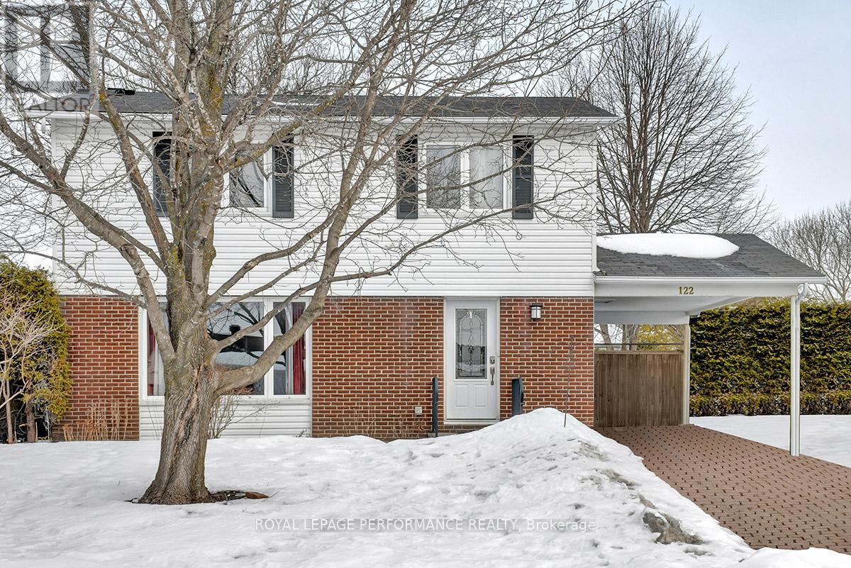122 POST ROAD, ottawa, Ontario