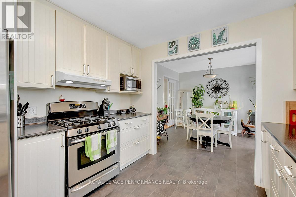 122 Post Road, Ottawa, Ontario  K2L 1L2 - Photo 10 - X12884628