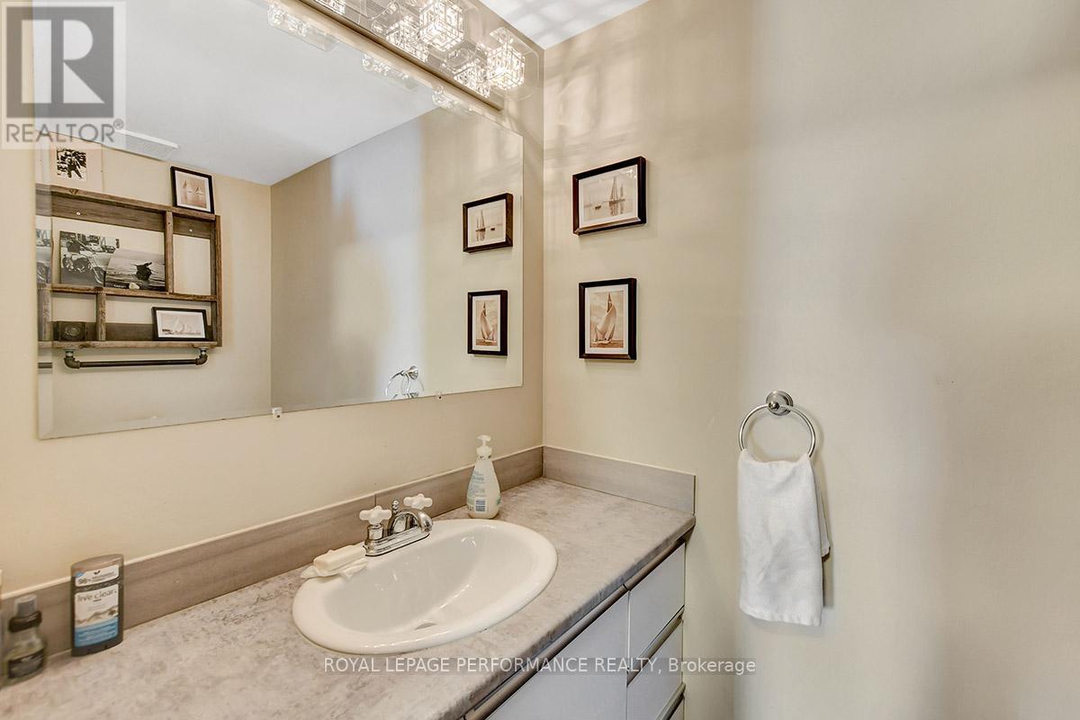 122 Post Road, Ottawa, Ontario  K2L 1L2 - Photo 12 - X12884628