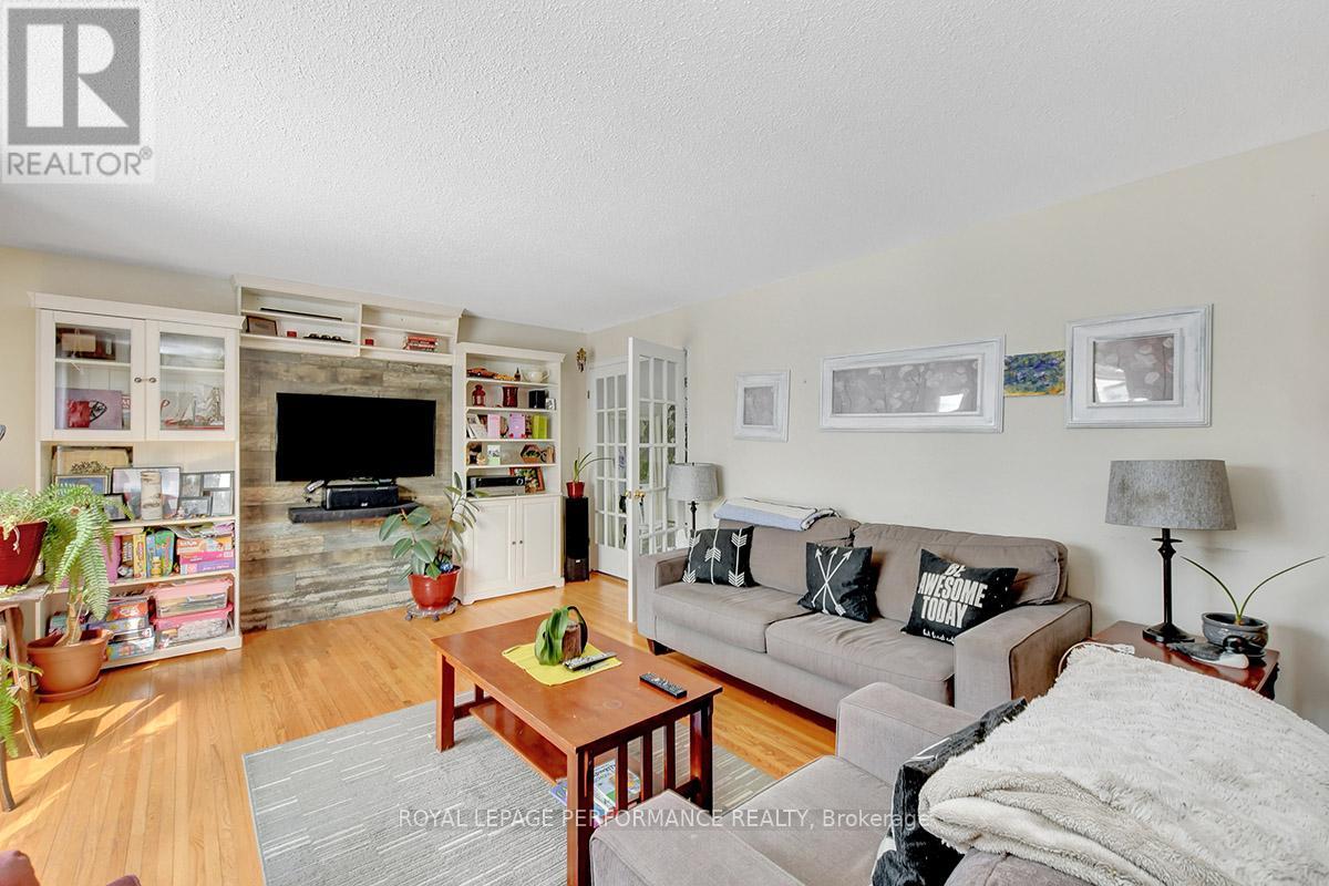 122 Post Road, Ottawa, Ontario  K2L 1L2 - Photo 4 - X12884628