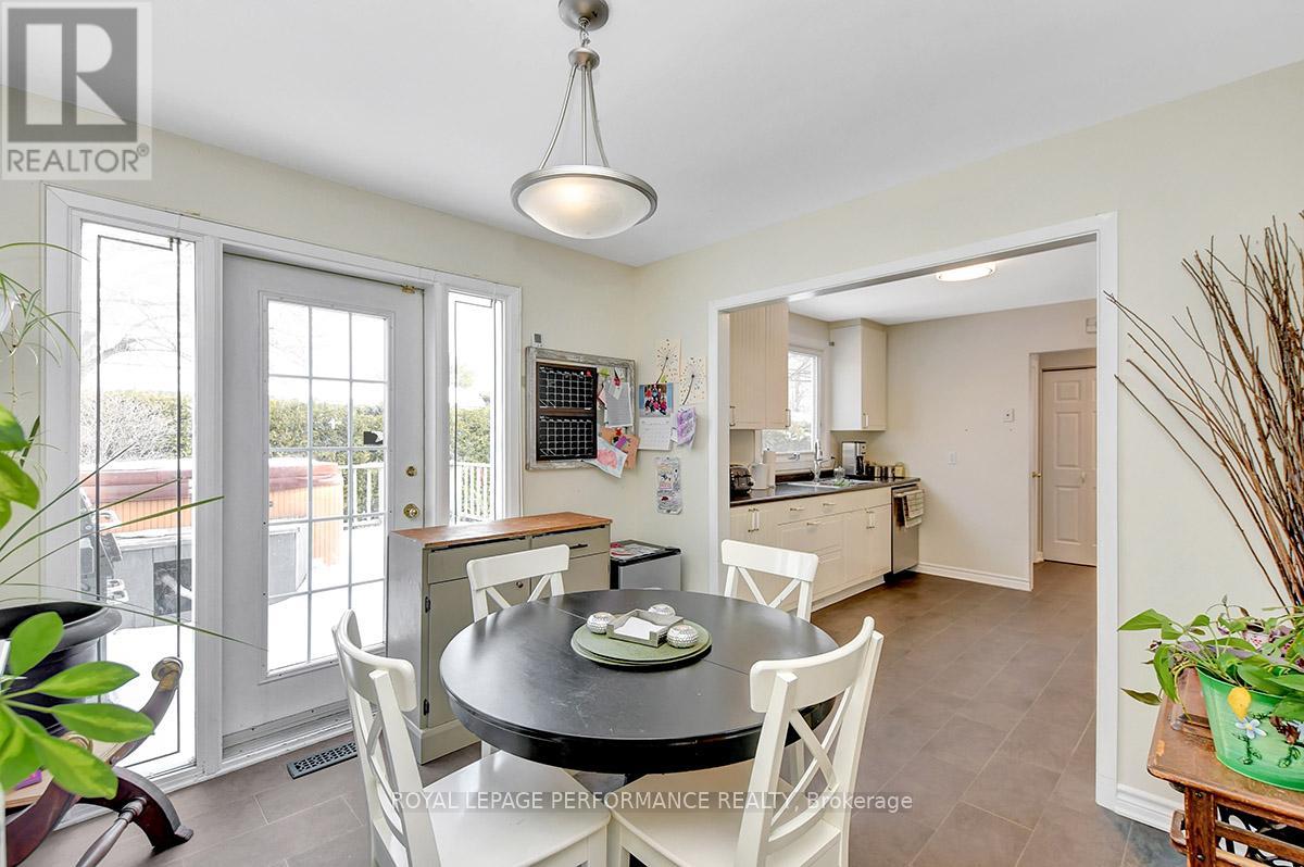 122 Post Road, Ottawa, Ontario  K2L 1L2 - Photo 8 - X12884628