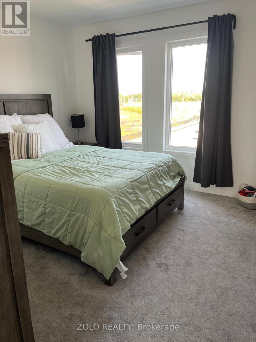 119 Fairlane Avenue, Barrie, Ontario  L9J 0M5 - Photo 11 - S12884620