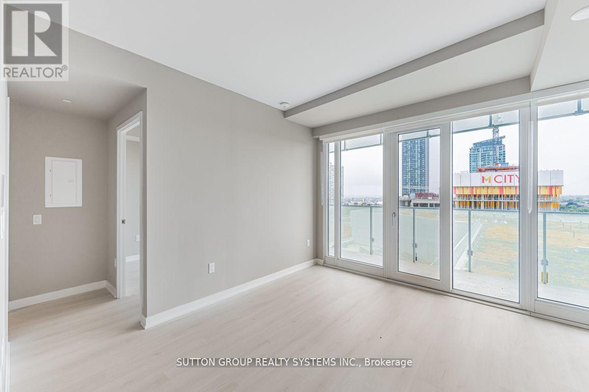 707 - 3900 Confederation Parkway, Mississauga, Ontario  L5B 0M3 - Photo 13 - W12884622