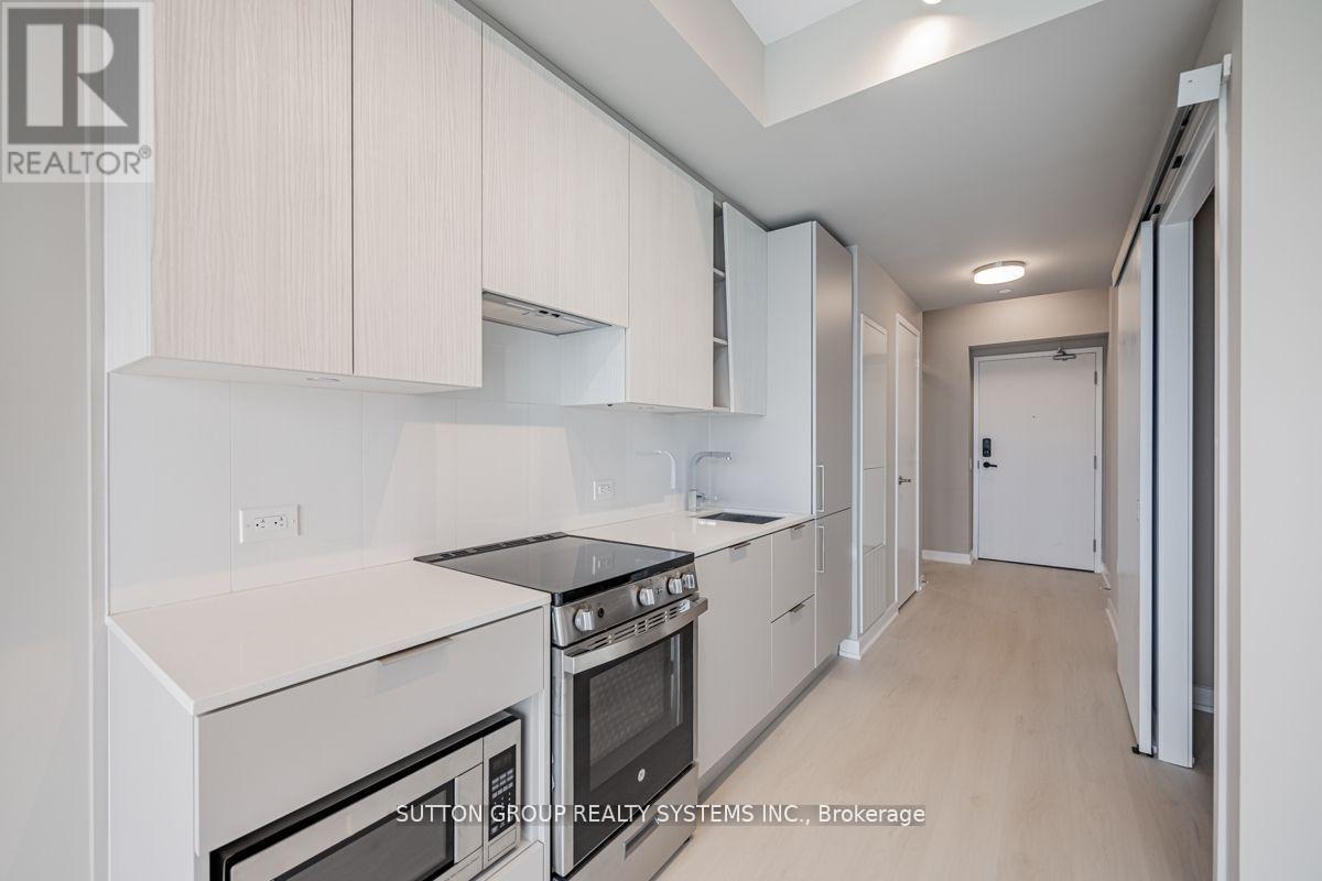 707 - 3900 Confederation Parkway, Mississauga, Ontario  L5B 0M3 - Photo 4 - W12884622