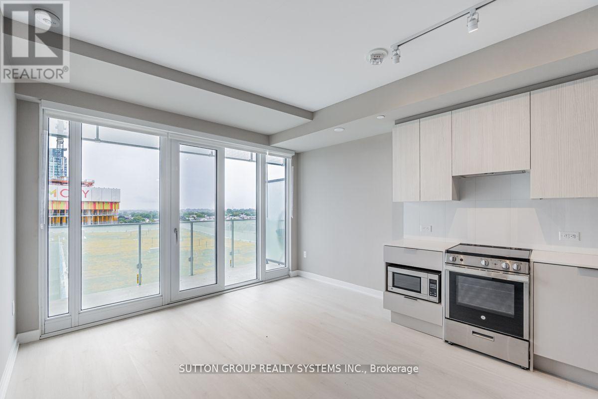 707 - 3900 Confederation Parkway, Mississauga, Ontario  L5B 0M3 - Photo 9 - W12884622