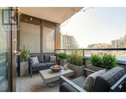 802 - 400 WELLINGTON STREET W, Toronto, Ontario