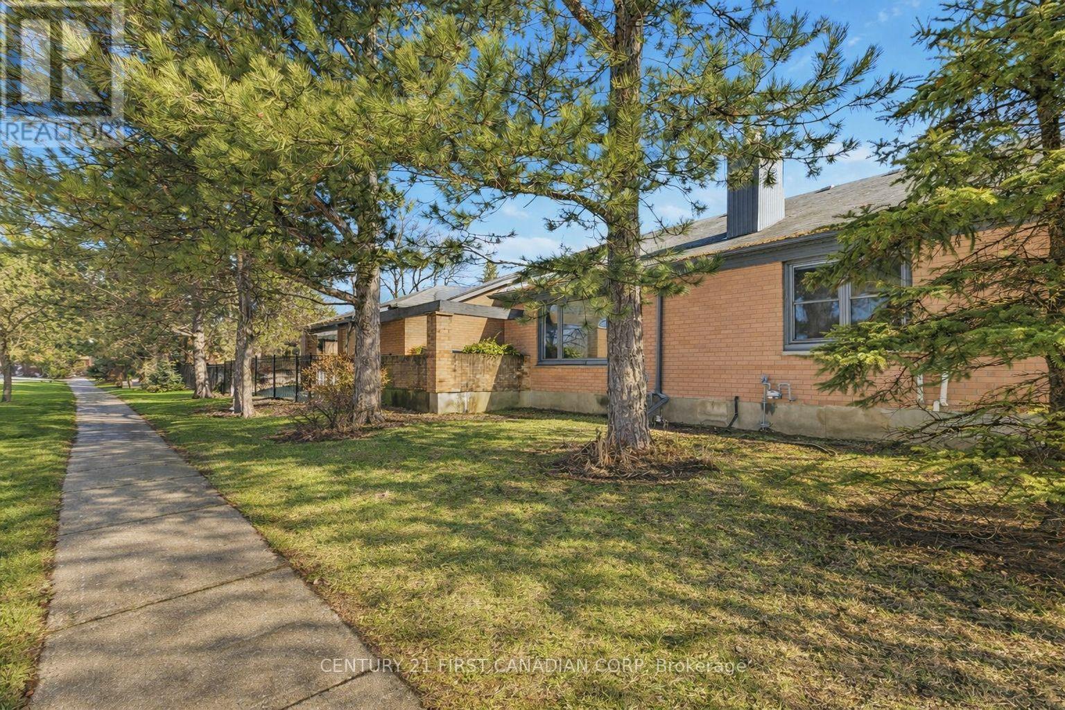 53 - 50 Fiddlers Green Road, London North, Ontario  N6H 4T4 - Photo 46 - X12796572