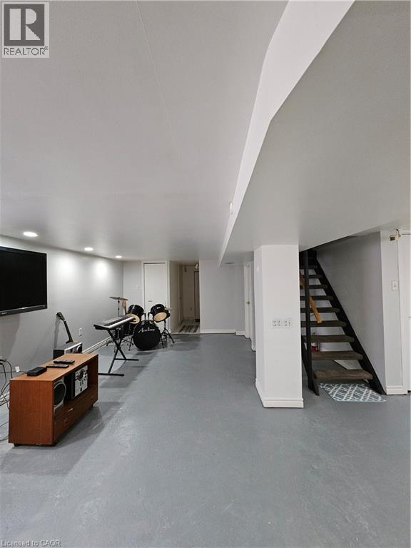 253 S Grosvenor Avenue S, Hamilton, Ontario  L8M 3L8 - Photo 41 - 40805964