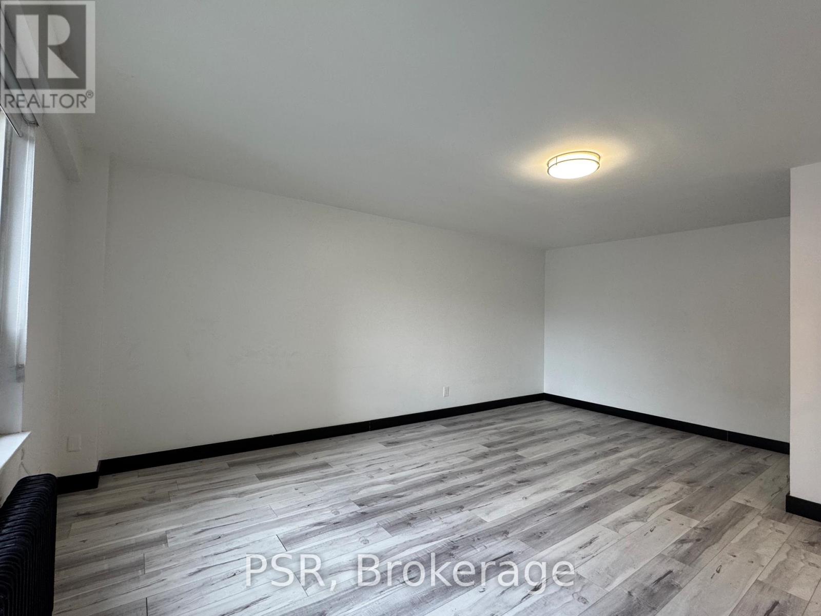 106 - 600 EGLINTON AVENUE W, Toronto, Ontario