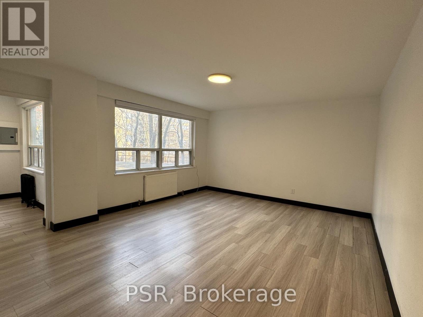 105 - 600 Eglinton Avenue W, Toronto, Ontario  M4N 1C1 - Photo 3 - C12884642