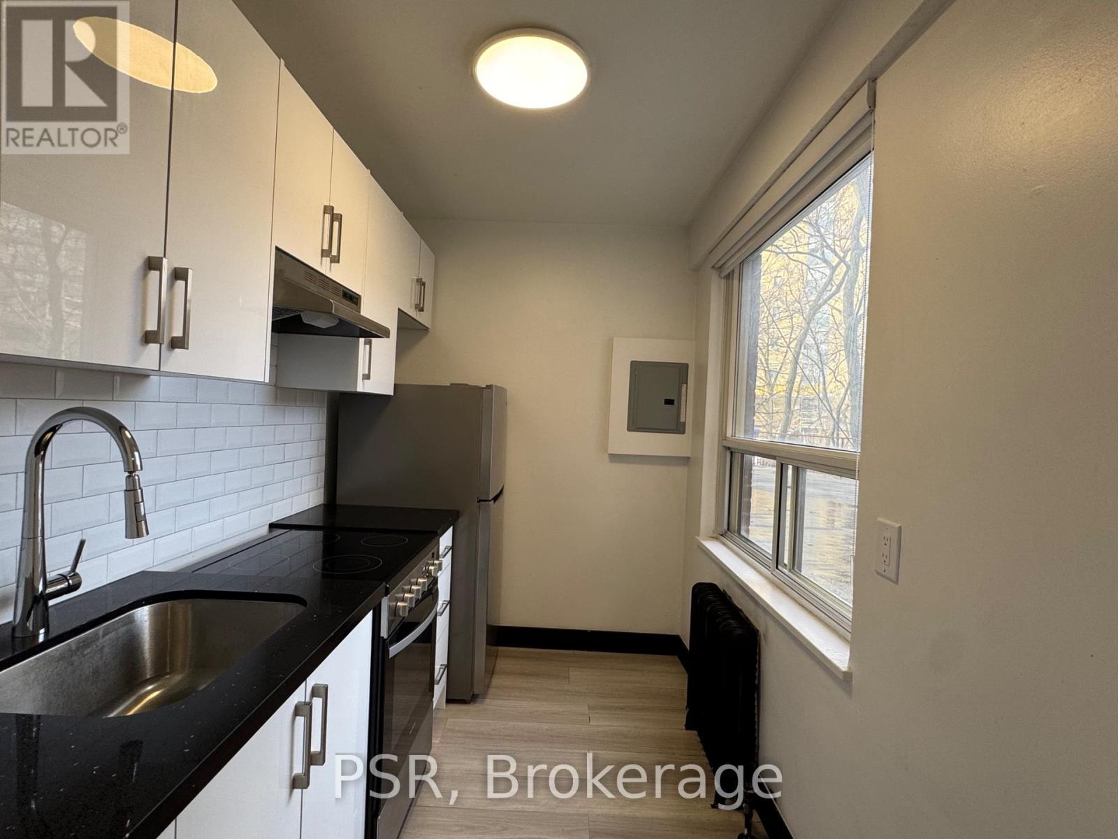 105 - 600 Eglinton Avenue W, Toronto, Ontario  M4N 1C1 - Photo 4 - C12884642