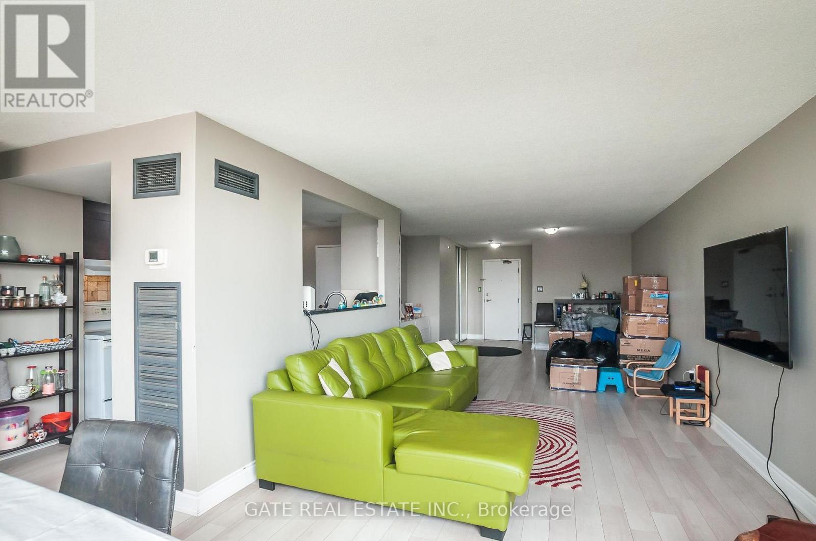 1604 - 5 Rowntree Road, Toronto, Ontario  M9V 5G9 - Photo 12 - W12884632