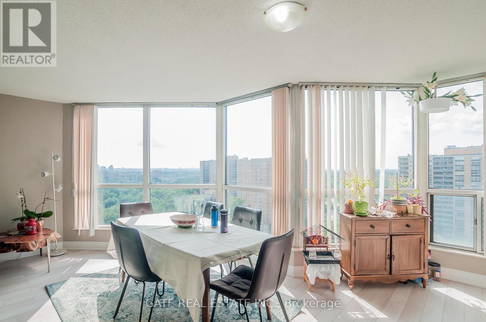 1604 - 5 Rowntree Road, Toronto, Ontario  M9V 5G9 - Photo 14 - W12884632