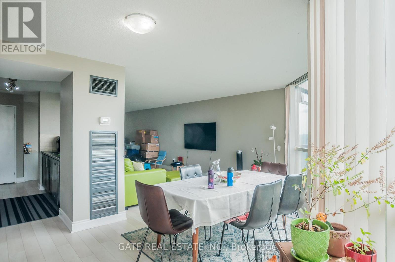 1604 - 5 Rowntree Road, Toronto, Ontario  M9V 5G9 - Photo 15 - W12884632