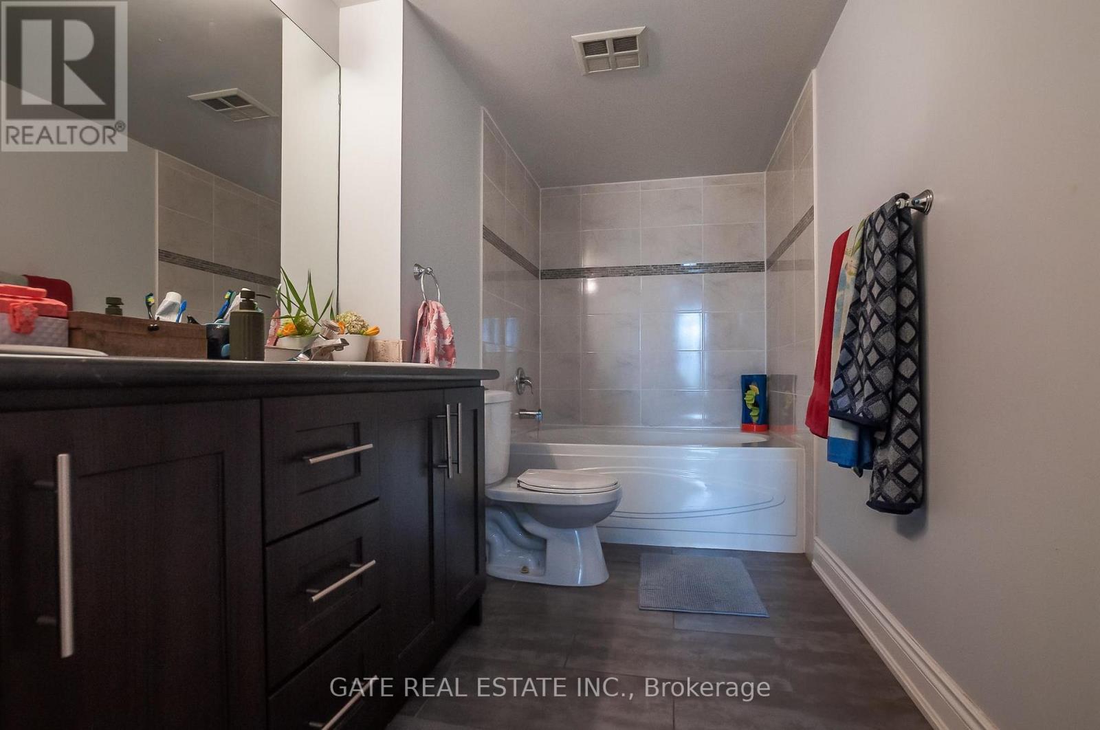 1604 - 5 Rowntree Road, Toronto, Ontario  M9V 5G9 - Photo 23 - W12884632