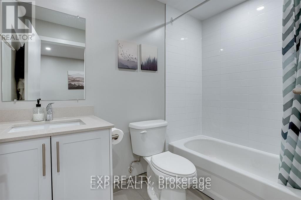 1 - 104 Wellington Street N, Hamilton, Ontario  L8R 1N3 - Photo 3 - X12884630