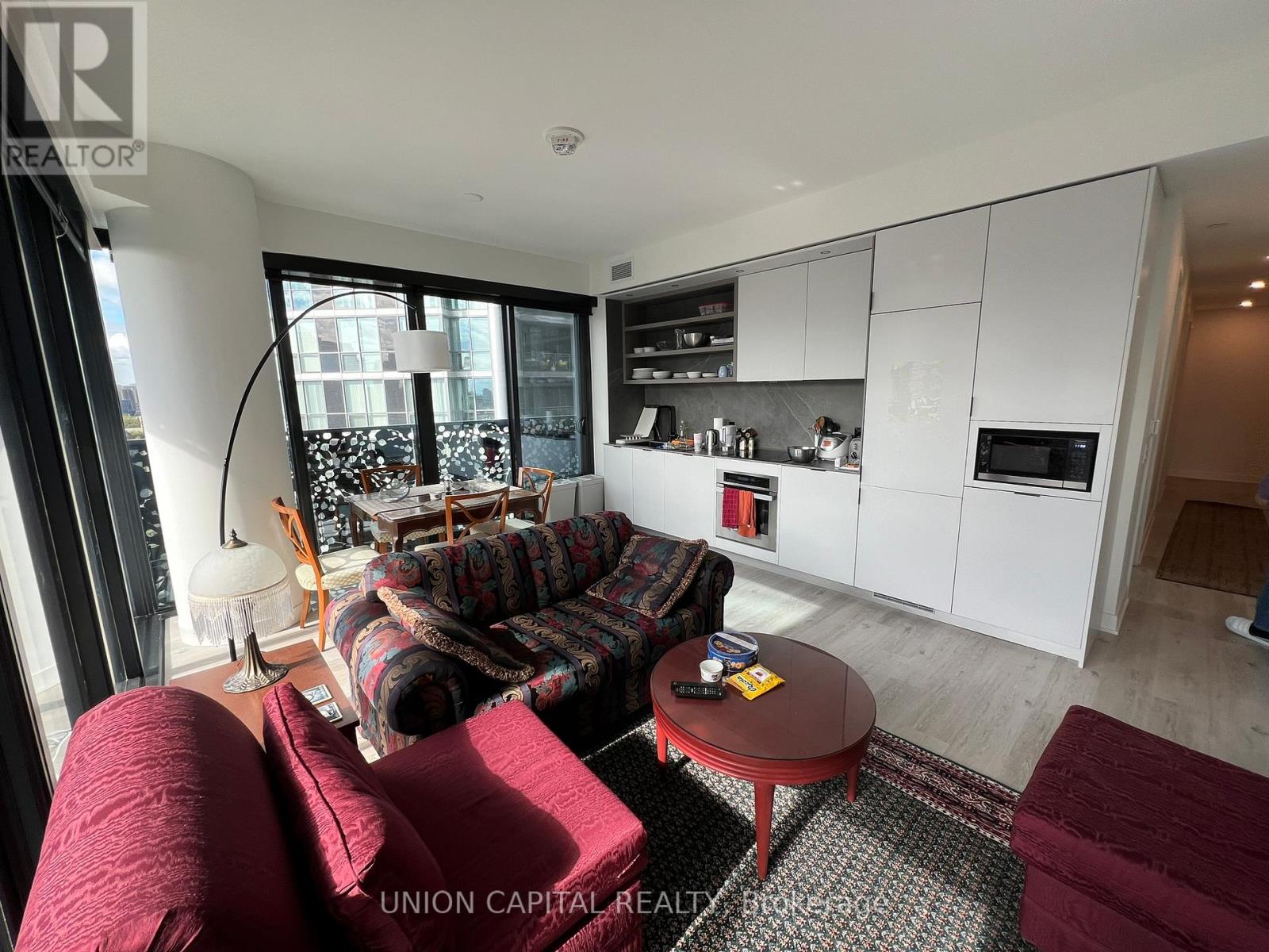 1406 - 55 Charles Street E, Toronto, Ontario  M4Y 0J1 - Photo 3 - C12884670