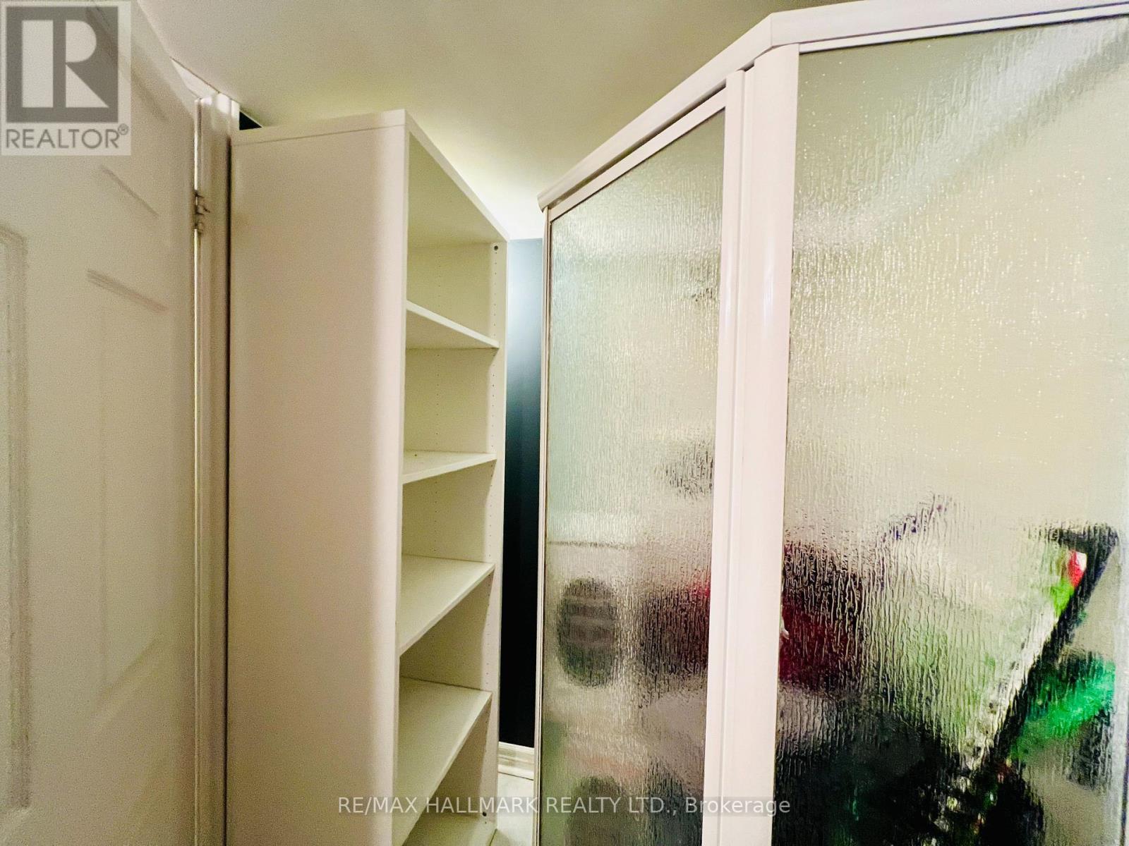 Lower - 38 Norwood Terrace, Toronto, Ontario  M4E 2H1 - Photo 13 - E12884674