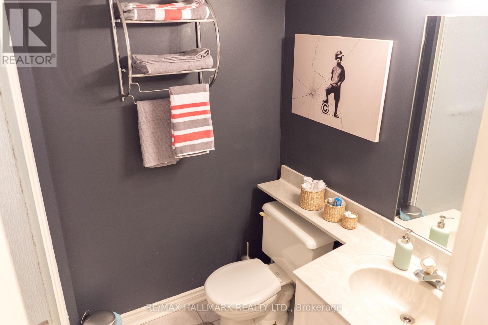 Lower - 38 Norwood Terrace, Toronto, Ontario  M4E 2H1 - Photo 22 - E12884674