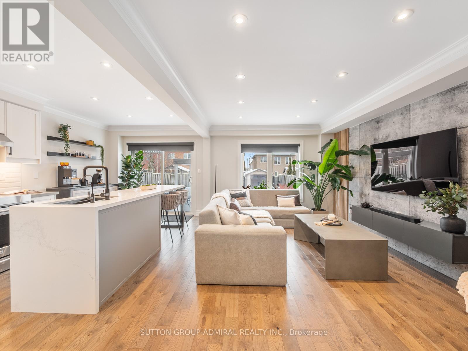 14 BOOTH STREET, Bradford West Gwillimbury, Ontario