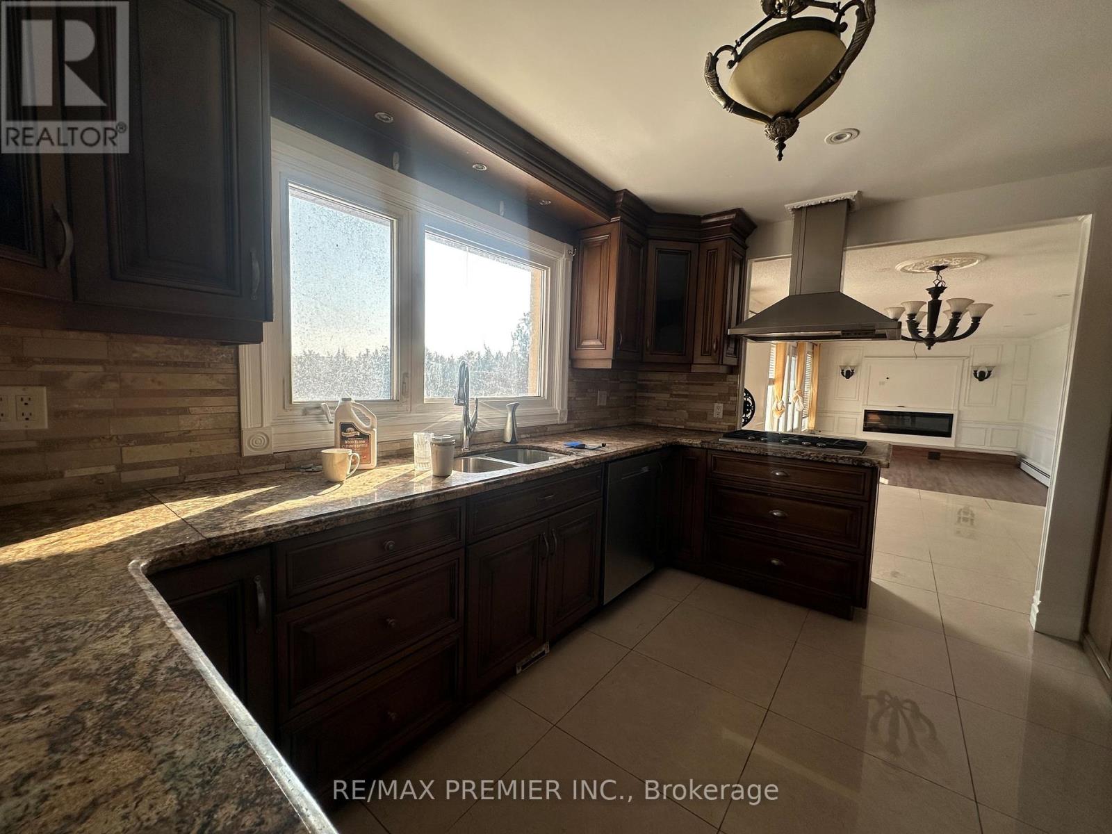 2201 17th Side Road, King, Ontario  L7B 1A3 - Photo 26 - N12733948