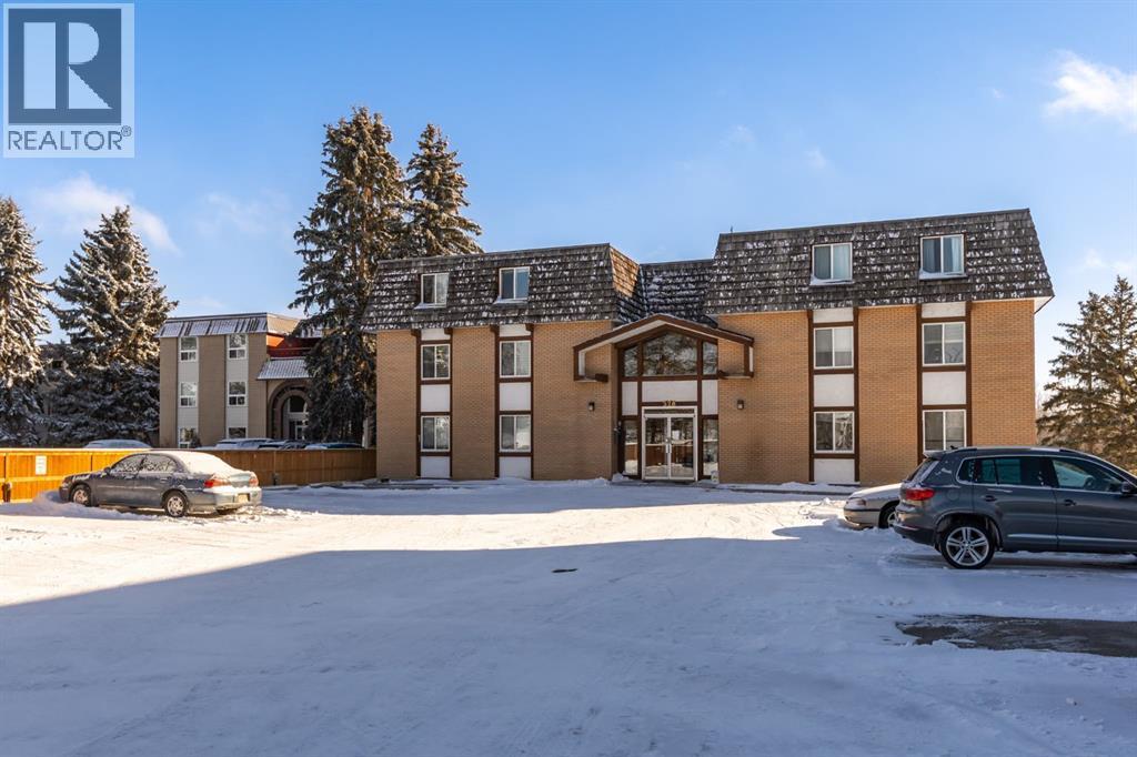 31, 528 Cedar Crescent Sw, Calgary, Alberta T3C 2Y8 - Photo 4 - A2285651